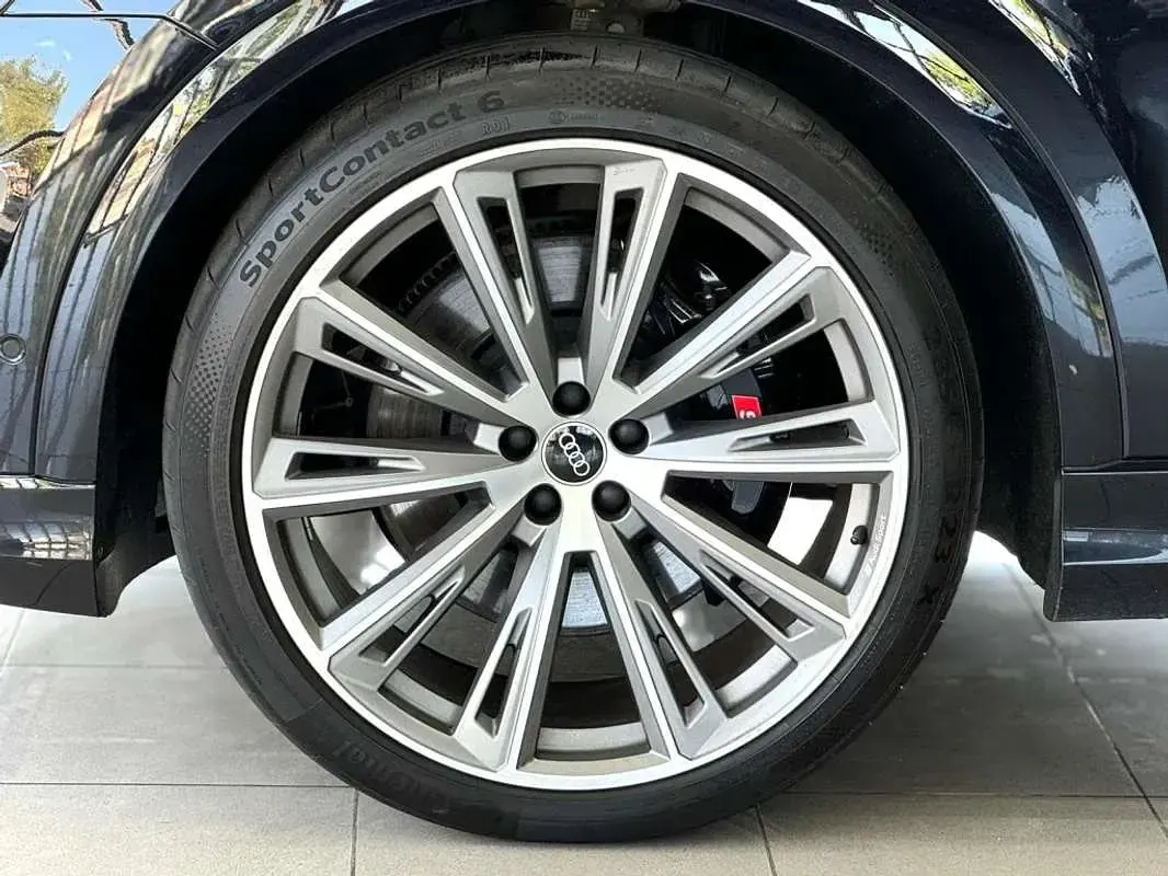 Usado Audi SQ8 Ambiente 435 CV (319 kW) 2020 Negro SUV