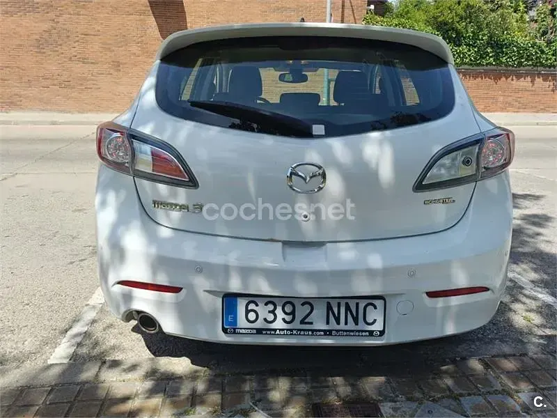 Usado Mazda 3 Sportive 185 CV (136 kW) 2011 Blanco Berlina