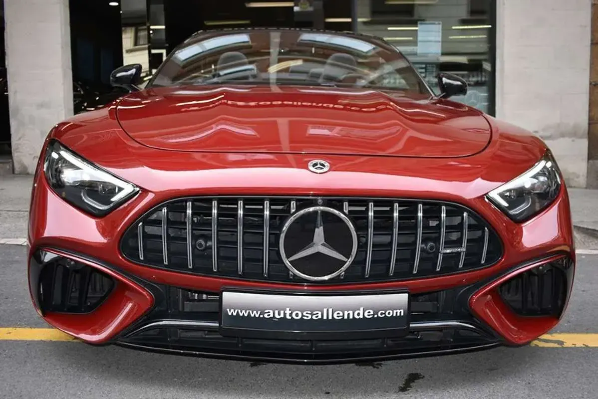 Usado Mercedes SL43 AMG AMG 381 CV (280 kW) 2023 Burdeos Descapotable
