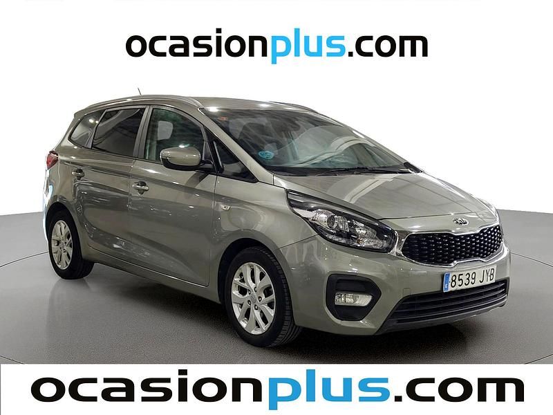 Usado Kia Carens 116 CV (85 kW) 2017 Gris plata Monovolumen