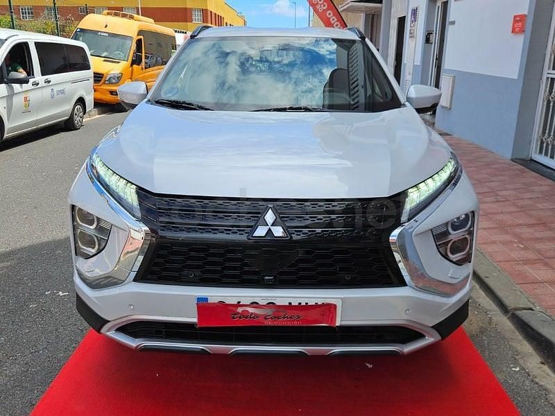Usado Mitsubishi Eclipse Cross 188 CV (138 kW) 2023 Blanco SUV