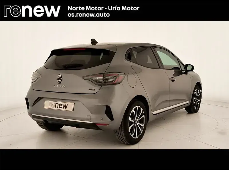 Usado Renault Clio V Techno 145 CV (106 kW) 2025 Gris Berlina