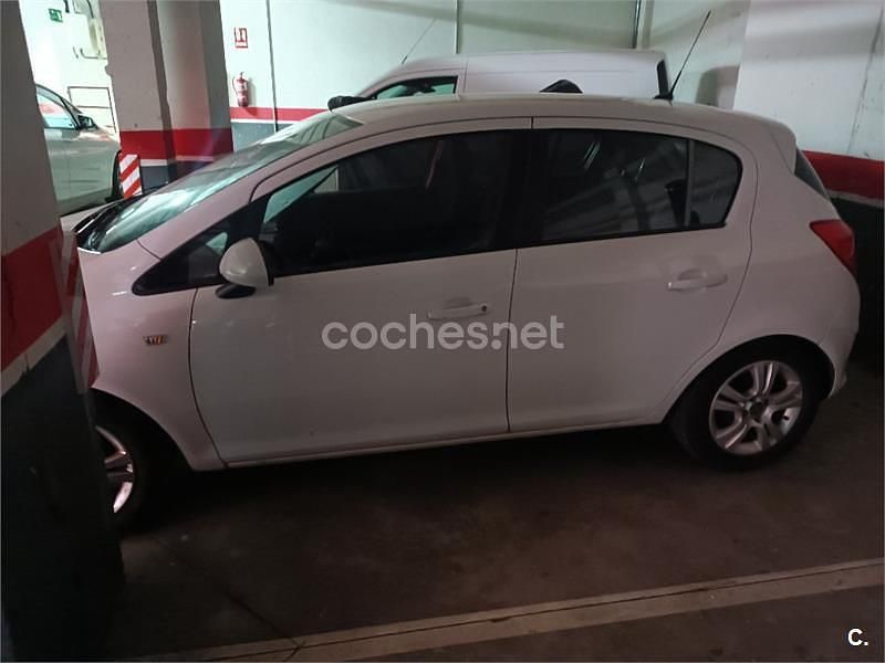 Brugt Opel Corsa Color Edition 95 HK (69 kW) 2013 Hvid Hatchback