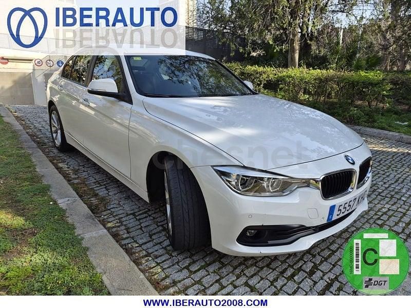 Usado BMW 318 150 CV (110 kW) 2018 Blanco Berlina