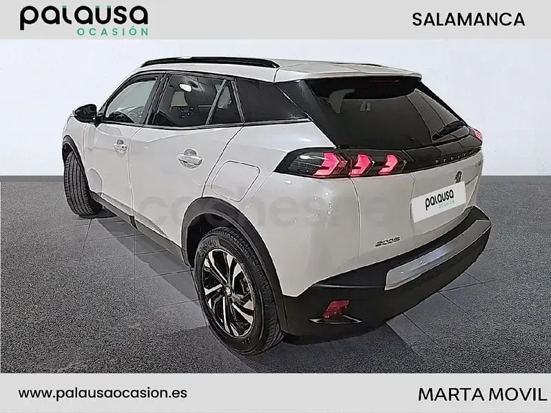 Usado Peugeot 2008 Allure 130 CV (95 kW) 2022 Blanco SUV