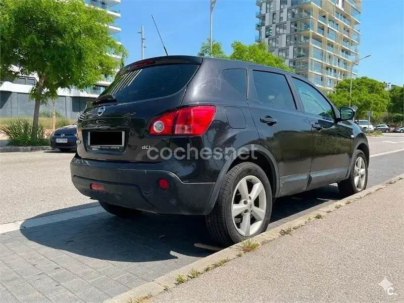 Usado Nissan Qashqai Tekna 150 CV (110 kW) 2008 Negro SUV