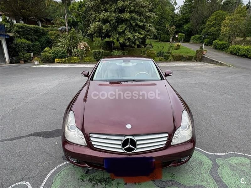 Usado Mercedes CLS320 224 CV (164 kW) 2006 Granate Berlina