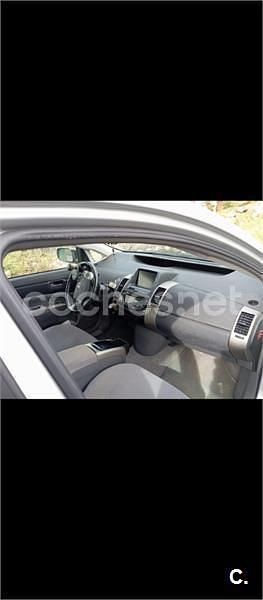 Usado Toyota Prius 112 CV (82 kW) 2006 Gris / plata Utilitario