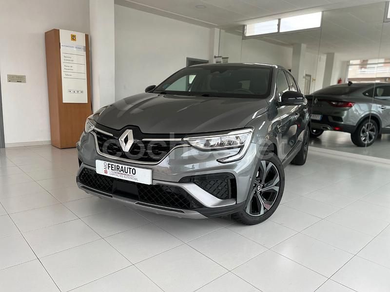 Gris / plata Usado 2023 Renault Arkana RS Line SUV | 25.600 € (Caro) - Imagen 1/4