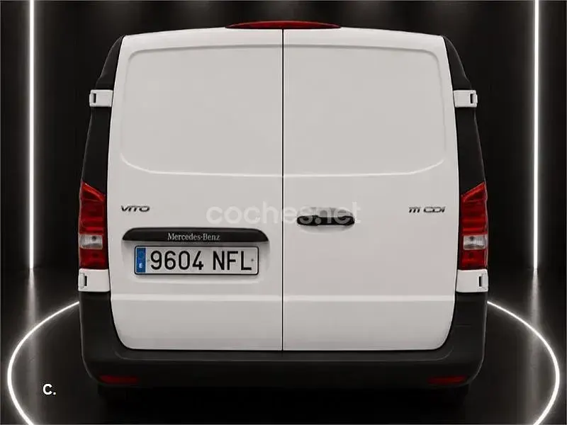 Usado Mercedes Vito Marco Polo 88 CV (64 kW) 2018 Blanco Van