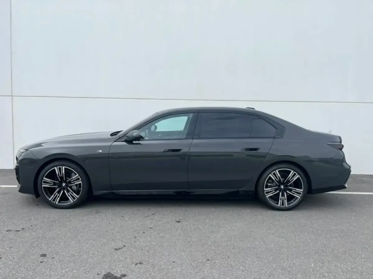 Usado BMW i7 Comfort Edition 400 kW (544 CV) 2026 Eléctrico Berlina