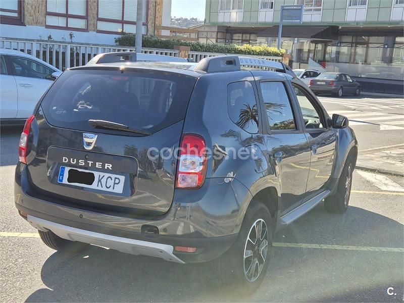 Usado Dacia Duster Ambiance 109 CV (80 kW) 2017 Negro SUV