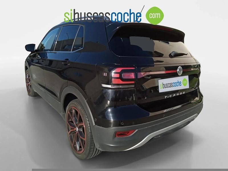 Usado VW T-Cross Sportline 150 CV (110 kW) 2020 Negro SUV