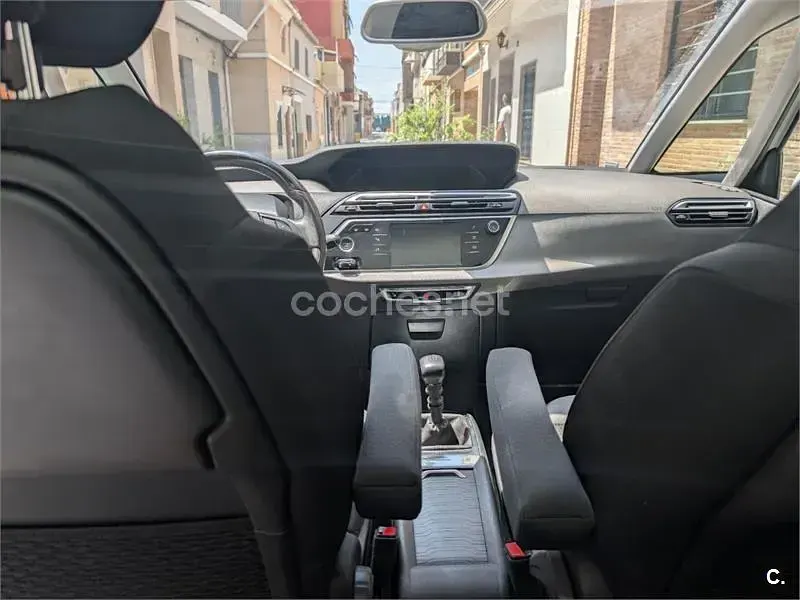 Usado Citroën C4 SpaceTourer PureTech 130 CV (95 kW) 2018 Blanco Monovolumen