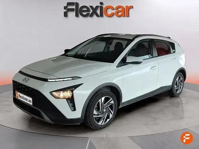 Usado Hyundai Bayon 84 CV (61 kW) 2023 Blanco SUV