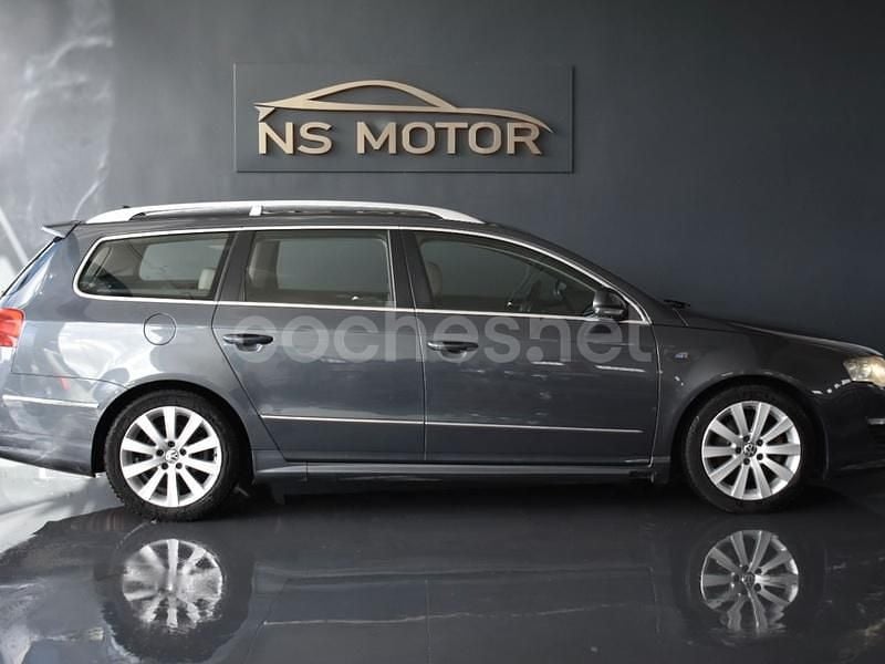 Usado VW Passat R-line 170 CV (125 kW) 2010 Gris / plata Familiar