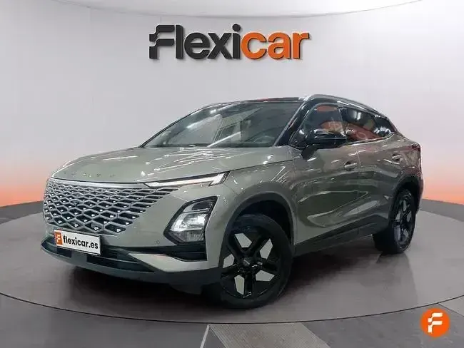 Usado Omoda 5 147 CV (108 kW) 2025 Gris SUV