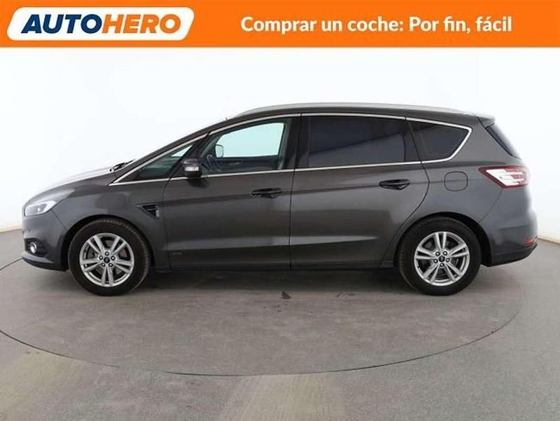 Usado Ford S-MAX Titanium 179 CV (131 kW) 2016 Gris Monovolumen
