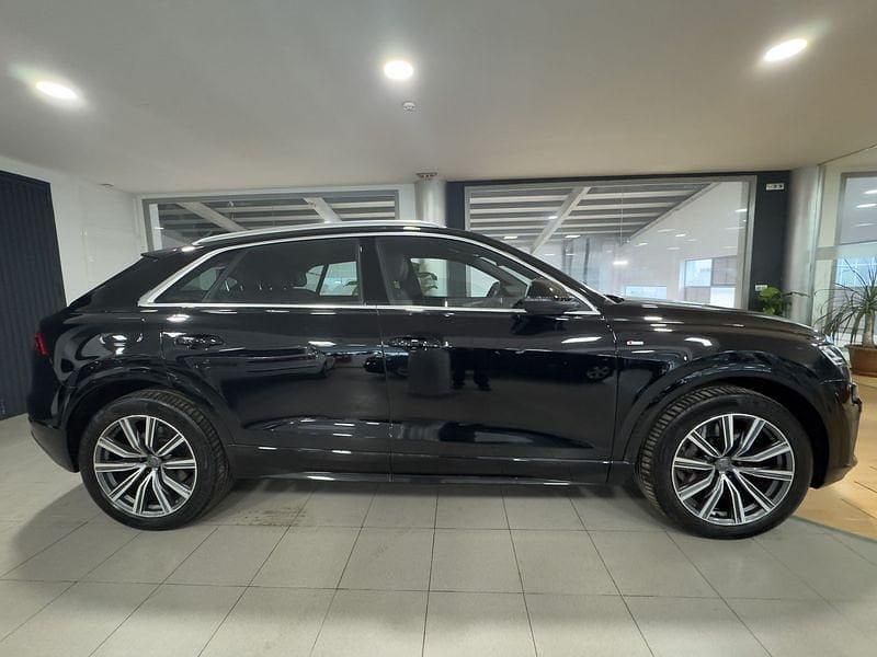 Usado Audi Q8 S-Line 286 CV (210 kW) 2019 Negro SUV
