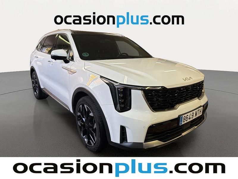 Usado Kia Sorento Premium 203 CV (149 kW) 2024 Blanco SUV
