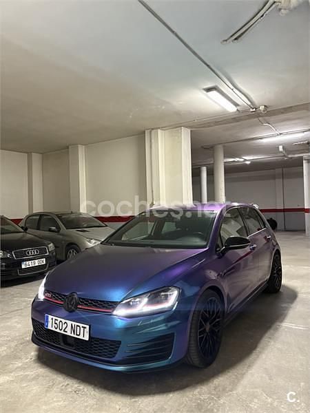 Usado VW Golf VII GTI 230 CV (169 kW) 2014 Azul Berlina