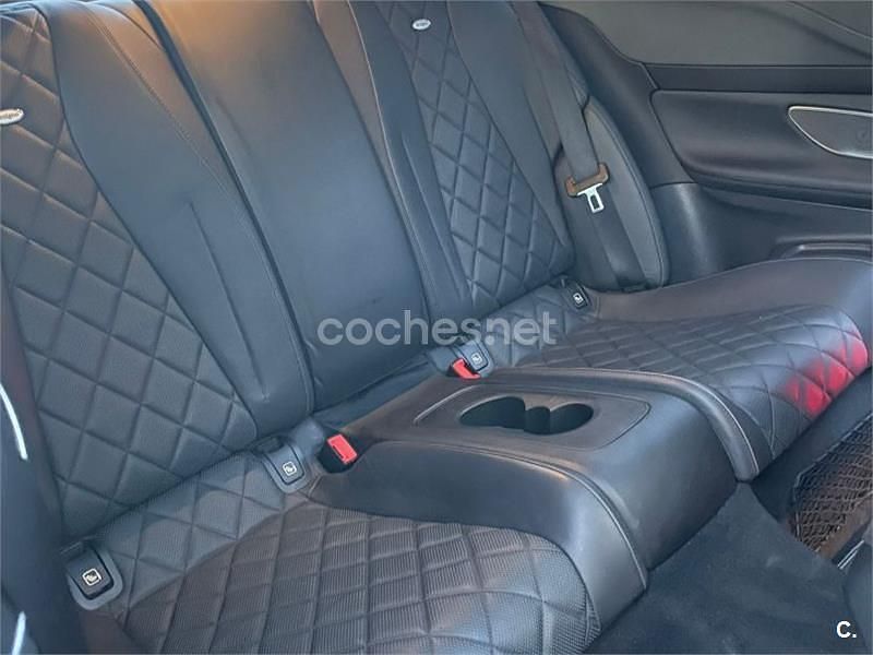 Usado Mercedes E220 194 CV (142 kW) 2017 Negro Coupe