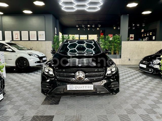 Usado Mercedes GLC250 AMG line 211 CV (155 kW) 2016 Negro SUV