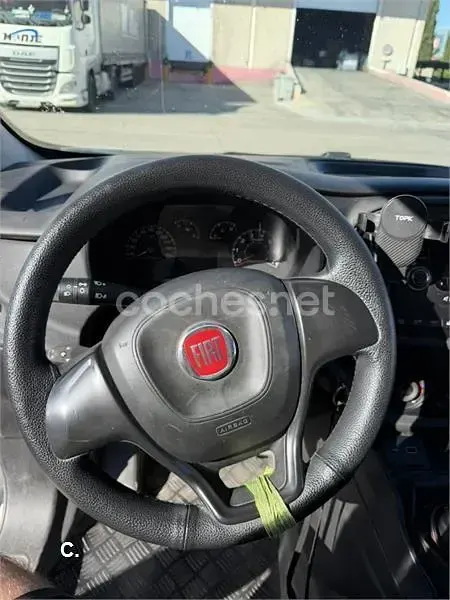 Usado Fiat Doblò 105 CV (77 kW) 2012 Blanco Monovolumen