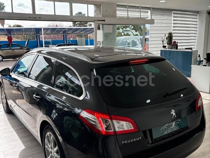 Usado Peugeot 508 SW Active 150 CV (110 kW) 2016 Negro Familiar