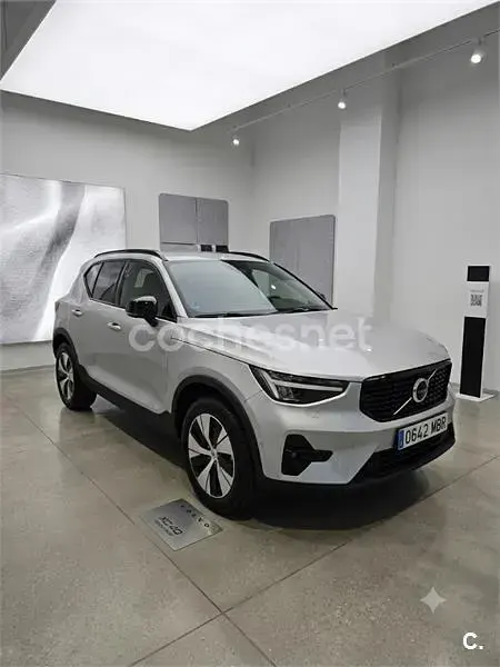 Usado Volvo XC40 Plus 262 CV (192 kW) 2022 Blanco SUV