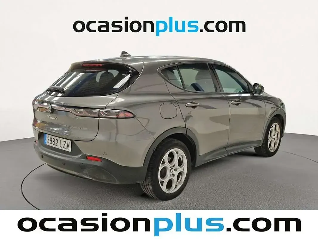 Usado Alfa Romeo Tonale Sprint 2022 Gris SUV