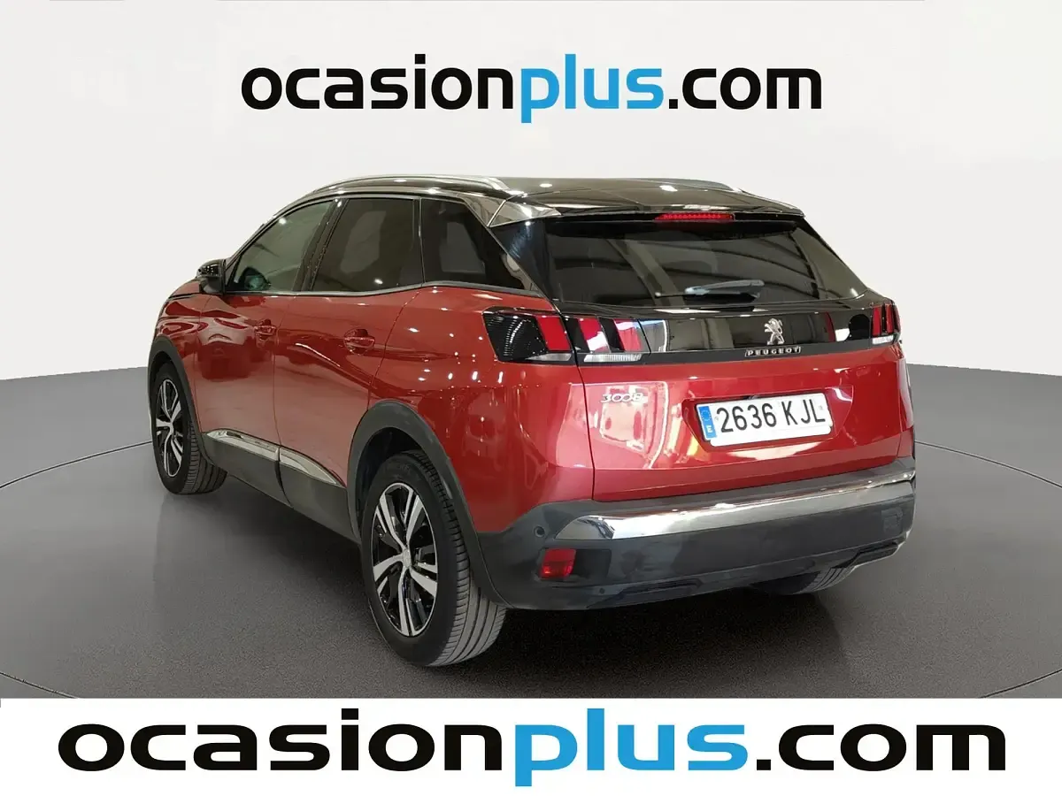 Usado Peugeot 3008 Allure 165 CV (121 kW) 2018 Rojo SUV