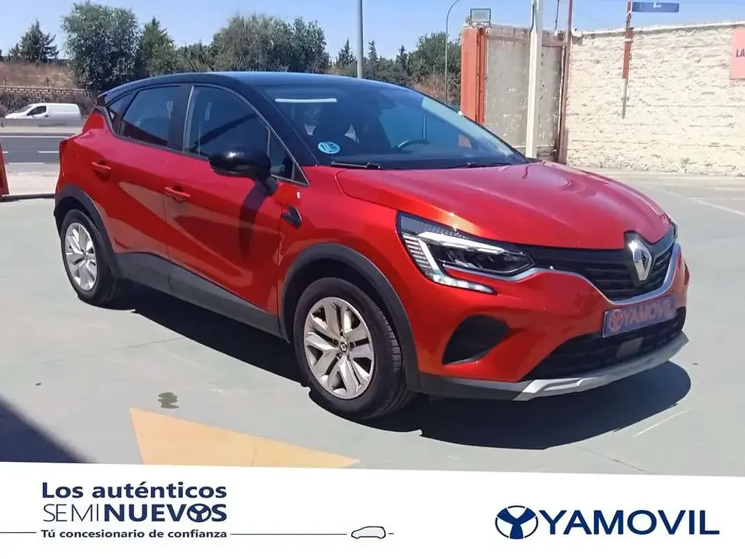 Usado Renault Captur Evolution 101 CV (74 kW) 2023 Rojo SUV