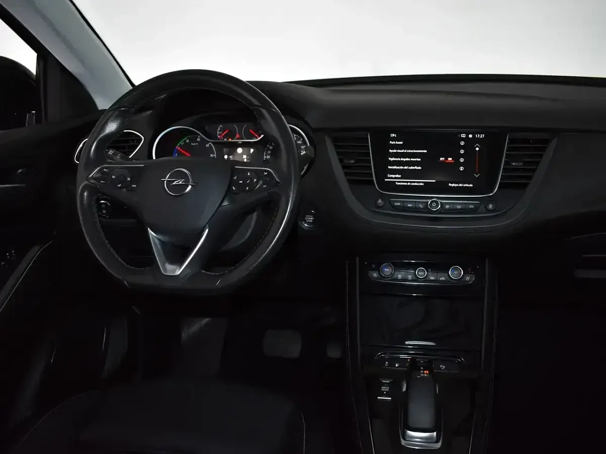 Usado Opel Grandland X Ultimate 300 CV (220 kW) 2021 Gris SUV