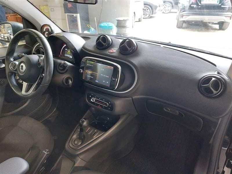 Usado Smart ForTwo Electric Drive 60 kW (82 CV) 2021 Blanco Coupe