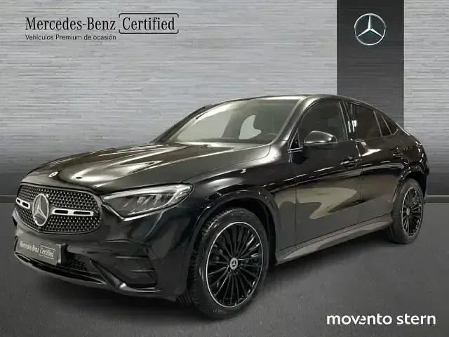 Usado Mercedes GLC300 AMG line 258 CV (189 kW) 2023 SUV