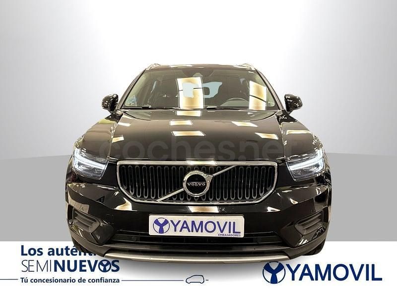 Usado Volvo XC40 Momentum 163 CV (119 kW) 2022 Negro SUV
