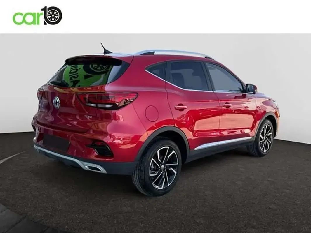 Usado MG ZS Luxury 106 CV (77 kW) 2024 Rojo SUV