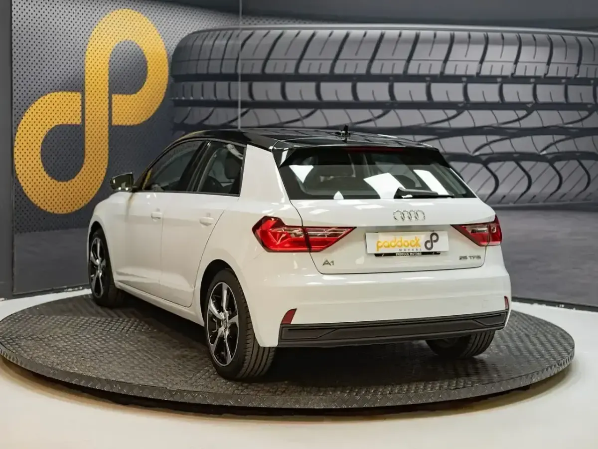 Usado Audi A1 Sportback Advanced 95 CV (69 kW) 2020 Blanco Utilitario