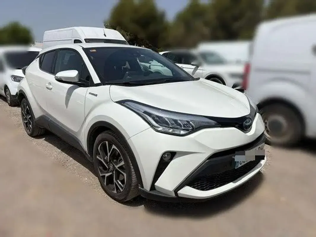 Usado Toyota C-HR+ Advance 98 CV (72 kW) 2021 Blanco SUV