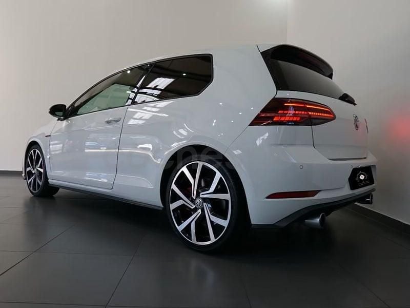 Usado VW Golf VII GTI 245 CV (180 kW) 2018 Blanco Berlina
