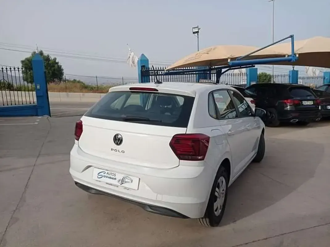 Usado VW Polo Edition 80 CV (58 kW) 2021 Blanco Utilitario