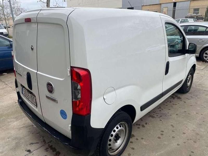 Usado Fiat Fiorino 82 CV (60 kW) 2018 Blanco Monovolumen