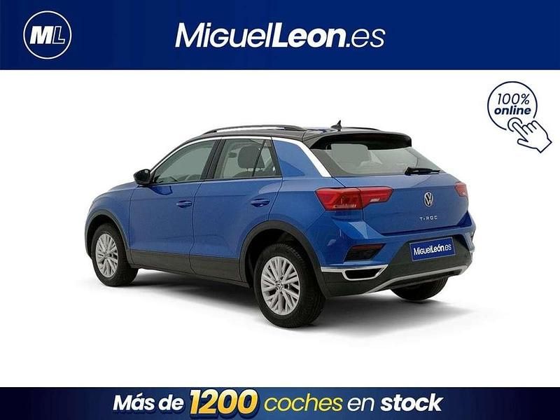 Usado VW T-Roc Advance 151 CV (111 kW) 2021 Azul SUV