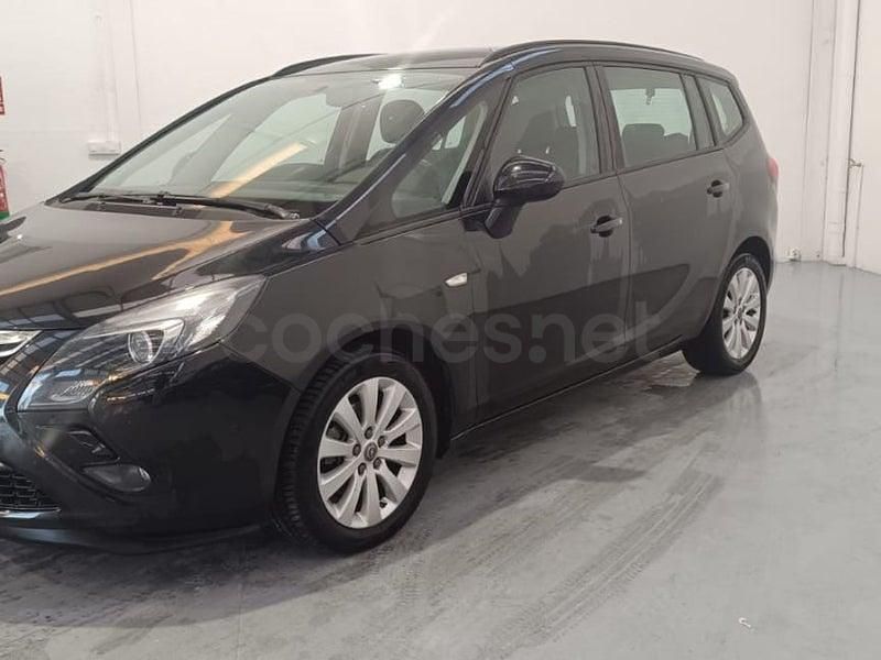 Usado Opel Zafira Tourer Selective 130 CV (95 kW) 2015 Negro Monovolumen