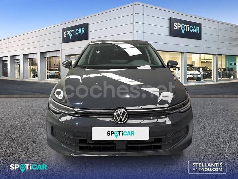 Usado VW Golf VIII 115 CV (84 kW) 2025 Gris Berlina