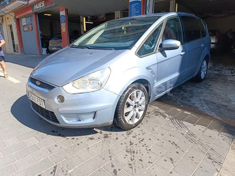 Gris / plata Usado 2007 Ford S-MAX Trend Monovolumen | 4000 € (Super precio) - Imagen 1/4