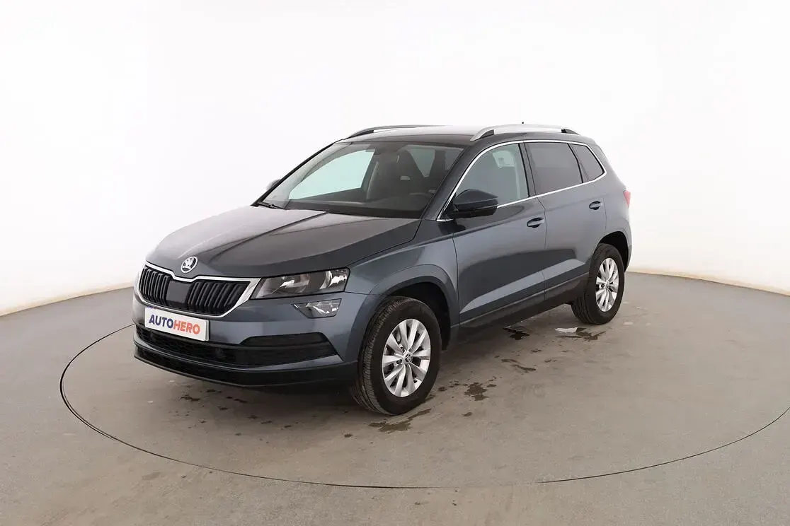 Usado Skoda Karoq Ambition 110 CV (80 kW) 2021 SUV