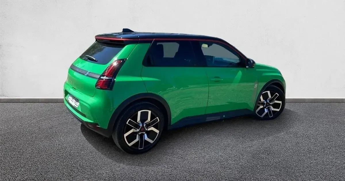 Nuevo Renault 5 E-Tech Techno 110 kW (150 CV) 2025
