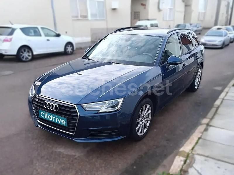 Usado Audi A4 Advanced 122 HP (89 kW) 2017 Azul Carrinha
